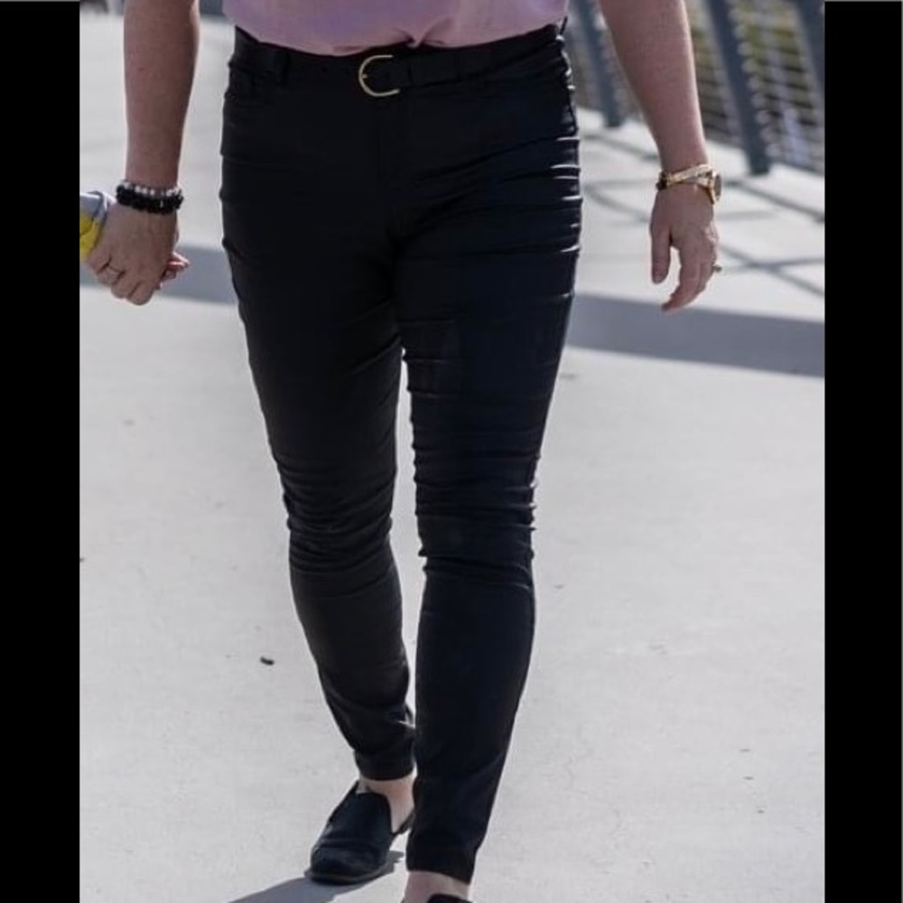 Coated Black Pants - Picture 4 of 4